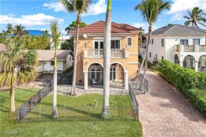 11020 Vanderbilt Drive, Naples, FL 34108 Sold 08/20/25