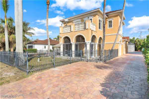 11020 Vanderbilt Drive, Naples, FL 34108 Sold 08/20/25