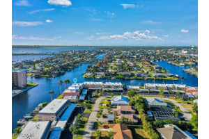 1926 43rd Street, Cape Coral, FL 33904 - MLS#224103949