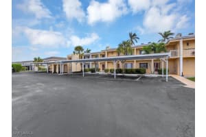 1926 43rd Street, Cape Coral, FL 33904 - MLS#224103949