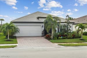 6152 Harmony Dr, Ave Maria