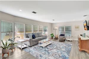 261 Matecumbe Lane, Naples, FL 34114 Sold 01/31/25