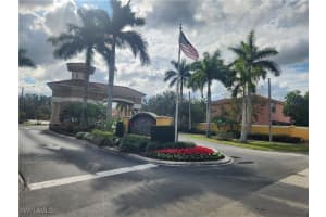 7542 Bristol Cir Naples, FL 34120 - Off Market