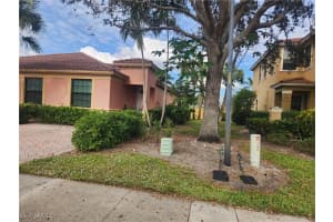 7542 Bristol Circle, Naples, FL 34120 - MLS#224103999