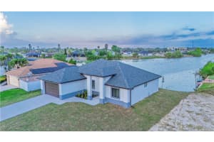 1227 3rd Avenue, Cape Coral, FL 33990 - MLS#224104018