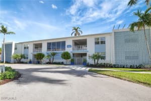 1295 Gulf Shore Blvd S 134, Naples