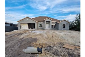 2328 Nw 35th Pl, Cape Coral