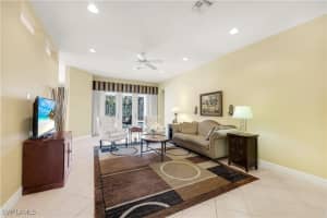 6132 Highwood Park Lane, Naples, FL 34110 - MLS#224104230