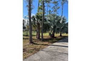 4395 18th Street, Naples, FL 34120 Sold 03/24/25