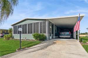 204 Grosbeak Ln, Naples