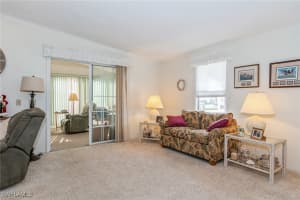 204 Grosbeak Lane, Naples, FL 34114 - MLS#224104380