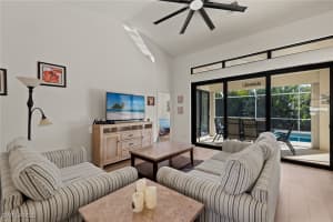2810 42nd Lane, Cape Coral, FL 33914 - MLS#224104471