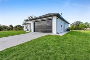 907 Chaplin Avenue, Lehigh Acres, FL 33971 Sold 04/30/25