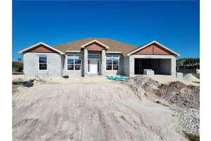 125 9th Terrace, Cape Coral, FL 33993 Sold 07/25/25
