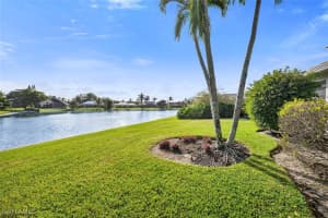 4882 Berkeley Drive, Naples, FL 34112 Sold 03/06/25