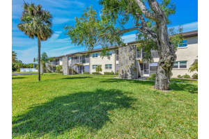 2526 16th Place, Cape Coral, FL 33904 Sold 02/03/25