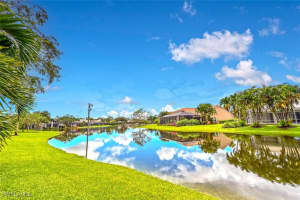 481 Crestwood Lane, Naples, FL 34113 - MLS#224104725