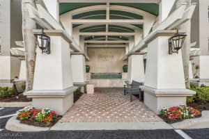 420 Cove Tower Drive, Naples, FL 34110 Sold 01/30/25