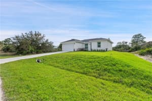 829 Casper Yost Street, Lehigh Acres, FL 33974 - MLS#224104826