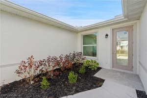 412 Wickham Avenue, Lehigh Acres, FL 33974 - MLS#224104827
