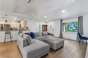247 Erie Drive, Naples, FL 34110 Sold 03/04/25