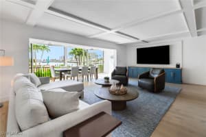 222 Harbour Drive, Naples, FL 34103 Sold 01/27/25