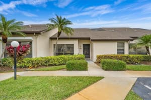 209 Deerwood Circle, Naples, FL 34113 Sold 04/07/25