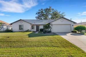 2110 10th Terrace, Cape Coral, FL 33990 - MLS#224104934