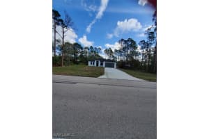 205 Columbus Boulevard, Lehigh Acres, FL 33974 Sold 05/05/25