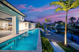2231 Forrest Lane, Naples, FL 34102 - MLS#224105084