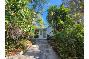 377 20th Avenue, Naples, FL 34120 Sold 02/14/25