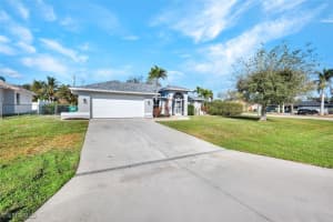 627 18th Terrace, Cape Coral, FL 33990 Sold 04/03/25