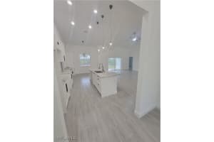 1107 Hibiscus Avenue, Lehigh Acres, FL 33972 - MLS#224105337