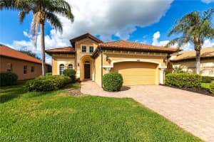 7863 Valencia Court, Naples, FL 34113 - MLS#224105342