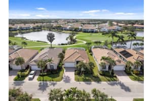 91 Glen Eagle Circle, Naples, FL 34104 Sold 03/21/25