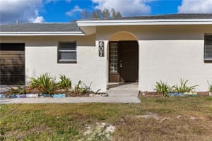 607 6th Street, Lehigh Acres, FL 33972 - MLS#225000002