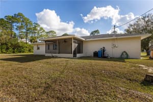 607 6th Street, Lehigh Acres, FL 33972 - MLS#225000002