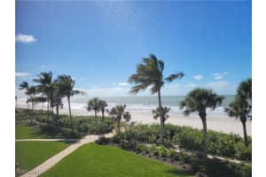 10475 Gulf Shore Drive, Naples, FL 34108 - MLS#225000044