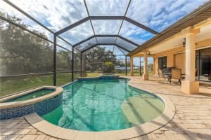21400 Walker Farm Court, Alva, FL 33920 Sold 01/29/25