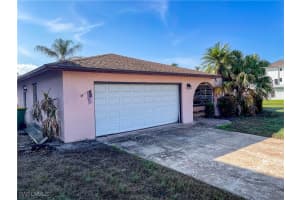 476 Seagull Avenue, Naples, FL 34108 Sold 02/14/25