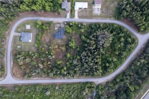 725 Kehosha Avenue, Lehigh Acres, FL 33974 Sold 10/16/25