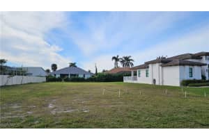 144 Sand Hill St Marco Island, FL 34145 Sold 12/27/24