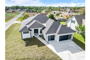 4301 10th St W, Lehigh Acres