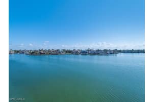 4000 Gulf Shore Boulevard, Naples, FL 34103 - MLS#225000447