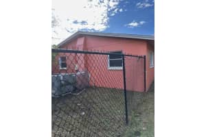 1542 Maple Drive, Fort Myers, FL 33907 Sold 01/22/25