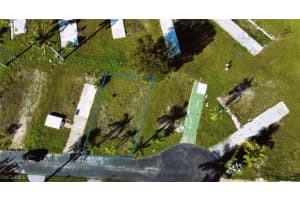 34 Dogwood Way, Fort Myers, FL 33908 Sold 05/30/25
