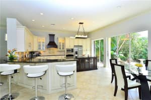 634 Soliel Drive, Naples, FL 34110 - MLS#225000704