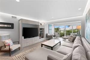 280 2nd Avenue, Naples, FL 34102 Sold 03/31/25