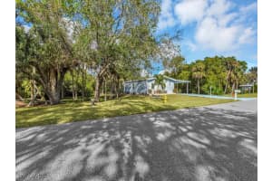 236 Riverwood Road, Naples, FL 34114 Sold 02/14/25