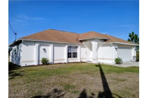 778 Cashmere Avenue, Lehigh Acres, FL 33974 Sold 02/20/25